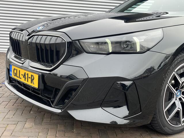BMW 5-SERIE Touring 530e xDrive VOL VOL