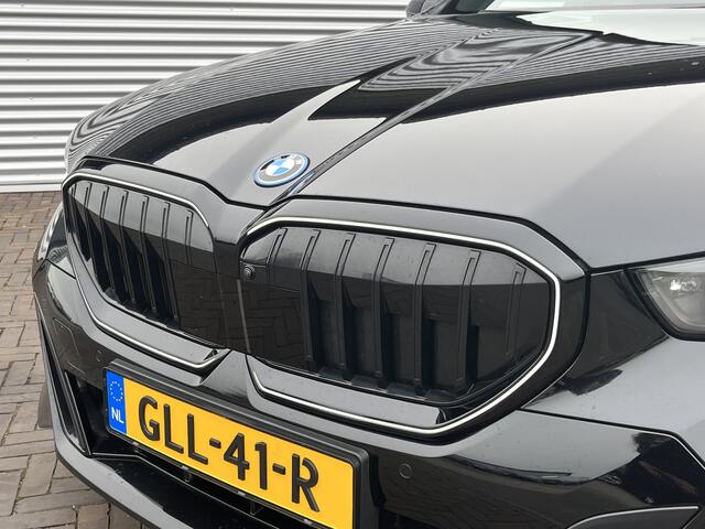 BMW 5-SERIE Touring 530e xDrive VOL VOL