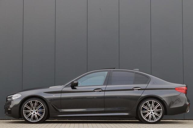 BMW 5-SERIE 530d xDrive M Sport 20inch Open Dak Comfort 85.250km!