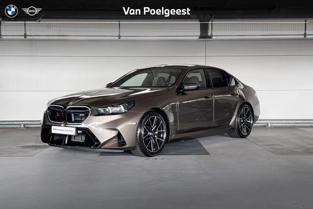 BMW 5-SERIE Sedan M5