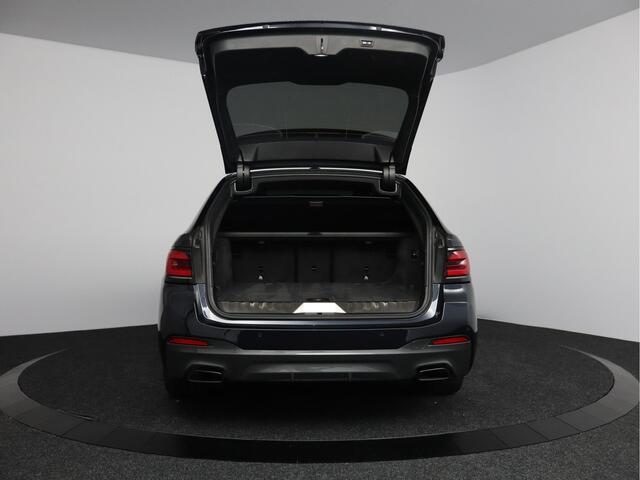 BMW 5-SERIE Touring 530e M-Sport | Laserled | Panoramadak
