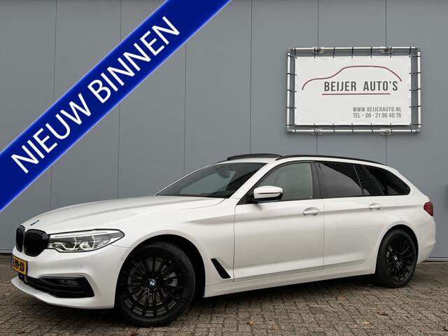 BMW 5-SERIE Touring 520i High Executive Automaat Schuifdak/Trekhaak.