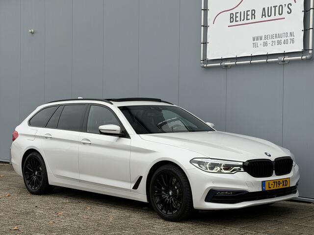 BMW 5-SERIE Touring 520i High Executive Automaat Schuifdak/Trekhaak.