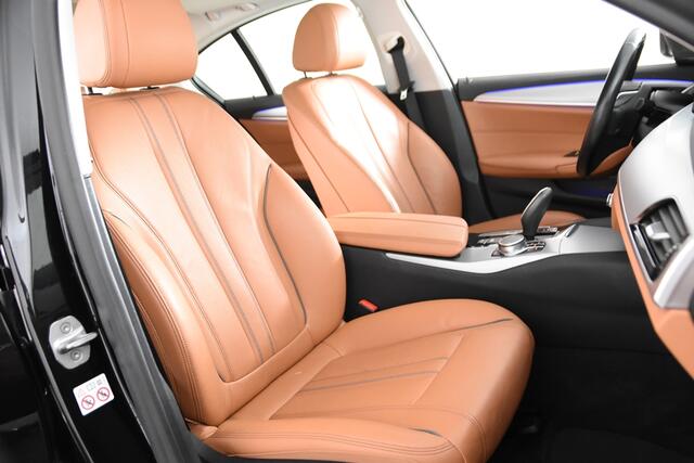 BMW 5-SERIE 530e Limosine *1ste Eigenaar*Leer*Schuifdak*Navigatie*Camera*