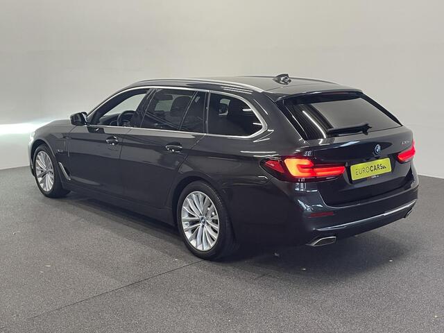 BMW 5-SERIE Touring 530e Business Edition Plus 292 PK Aut. Leder Navi Carplay Cruise Control Full LED PDC VA + Camera