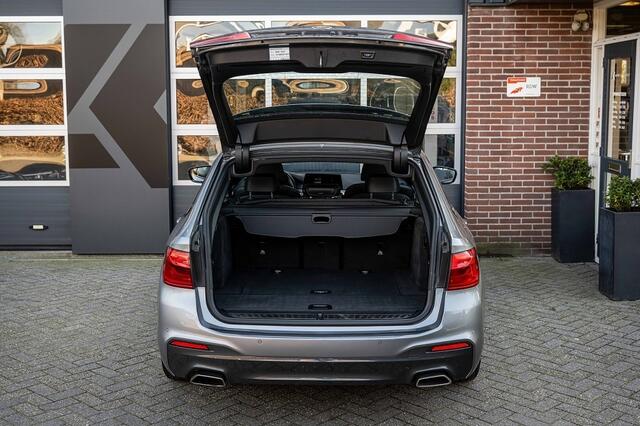 BMW 5-SERIE 520 520i High Executive Edition | M Sport | Panorama | Comfort Seats | Head-Up | 360° | HIFI | NL-Auto | 19' Inch |