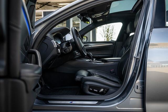 BMW 5-SERIE 520 520i High Executive Edition | M Sport | Panorama | Comfort Seats | Head-Up | 360° | HIFI | NL-Auto | 19' Inch |