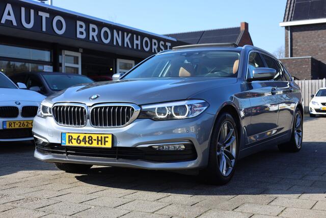 BMW 5-SERIE Touring 520D HIGH EXECUTIVE | LEDER | PANO | TREKHAAK