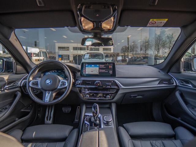 BMW 5-SERIE 530e High Executive | M-pakket | Elc trekhaak | Stuurverwarming
