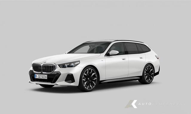 BMW 5-SERIE 520i M Sport | Panorama | Bowers & Wilkins | Head-Up | 360° | 21 Inch | Driving Ass. Plus | Trekhaak |