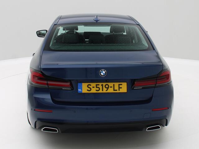 BMW 5-SERIE 520i Business Edition Plus / Origineel NL / Carplay / Memory