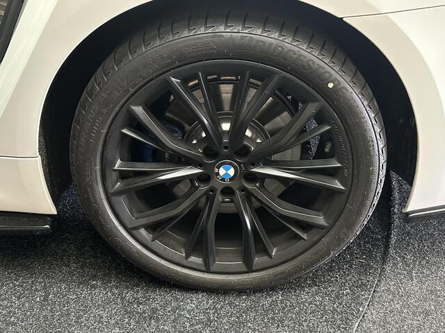 BMW 5-SERIE 530e iPerformance Executive Edition M Performance HeadUp Soft Close