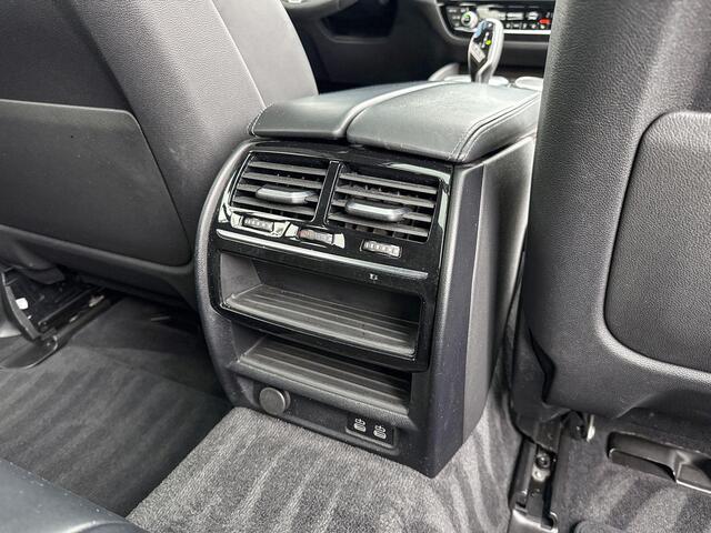 BMW 5-SERIE Touring 530i High Executive | M Sport | Panoramadak | Comfortstoelen | Driving Assistant Plus