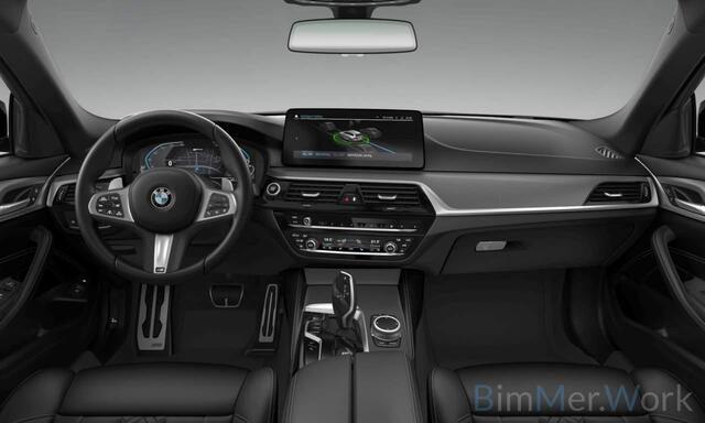 BMW 5-SERIE Touring 530e xDrive High Ex. |Pano|CoPilot|HUD|Laser|