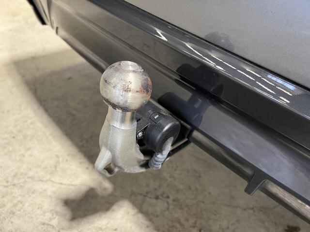 BMW 5-SERIE 530e Business Edition Plus | M-pakket | schuif-/kanteldak | Trekhaak | 360'Camera |