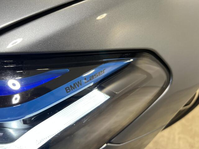 BMW 5-SERIE 530e Business Edition Plus | M-pakket | schuif-/kanteldak | Trekhaak | 360'Camera |