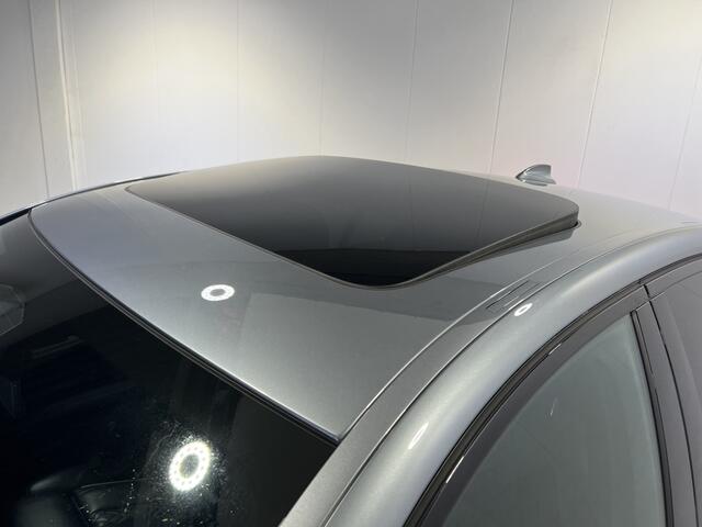 BMW 5-SERIE 530e Business Edition Plus | M-pakket | schuif-/kanteldak | Trekhaak | 360'Camera |