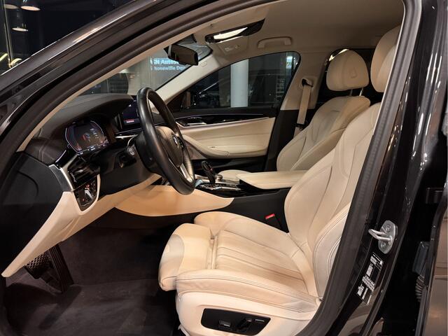 BMW 5-SERIE Touring 530d High Executive Adaptive cruise, Leder, HeadUp.