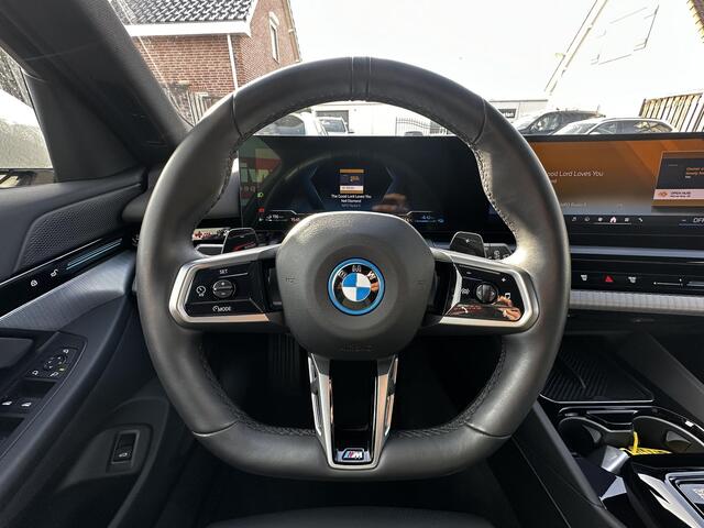 BMW 5-SERIE Touring 530e xDrive M-Sport