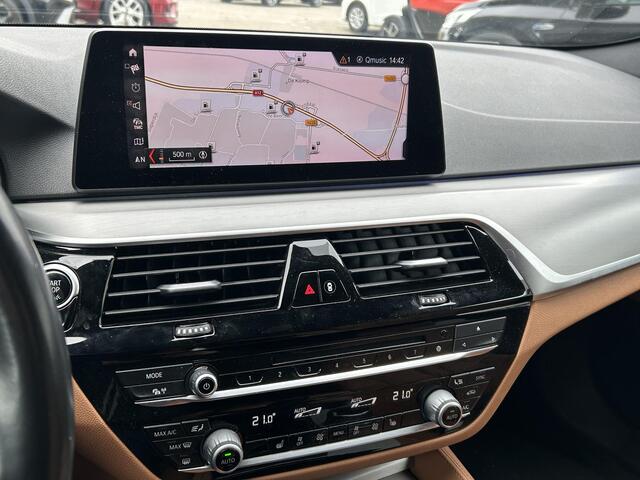 BMW 5-SERIE Touring 520i High Executive Edition | Navigatie | Parkeersensoren | Climate Control | Elektrische Stoelen |