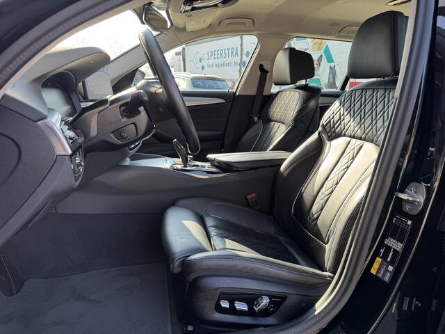 BMW 5-SERIE Touring 530e xDrive Business Edition Plus SoH 98% NL-Auto!