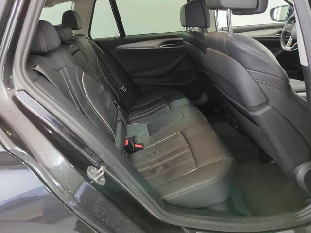 BMW 5-SERIE Touring 520e Business Edition Plus