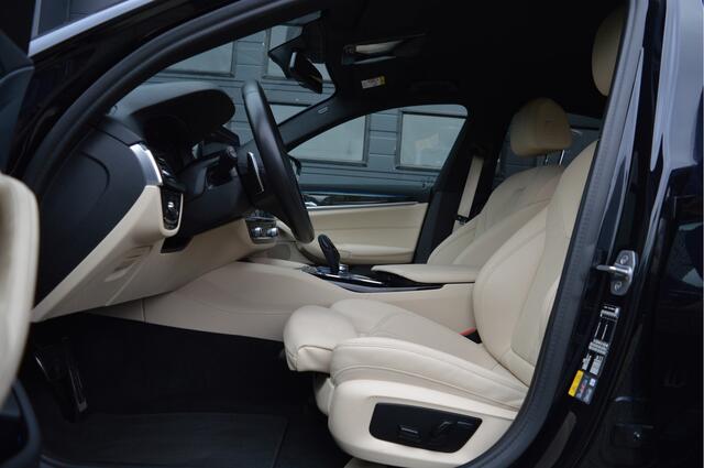 BMW 5-SERIE 520e Executive | M-PAKKET | CAMERA | CARPLAY |