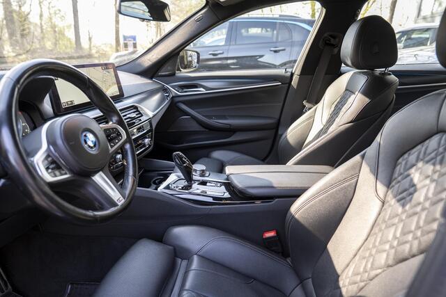 BMW 5-SERIE 530e M-Sport | H&K | Leder | Carplay | Camera