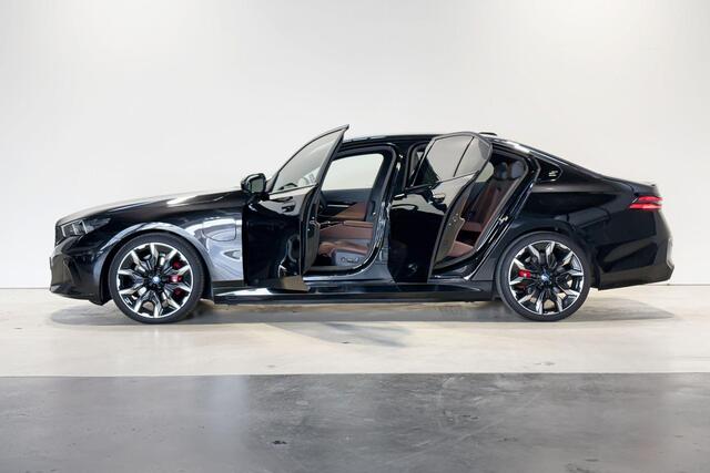 BMW 5-SERIE Sedan 530e M Sport Edition M Sportpakket Pro Aut.