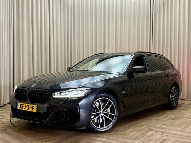 BMW 5-SERIE Touring 530e LCI / Hybride / M Sport / FACELIFT / Head Up / LED / Elec. Trekhaak / Leder / Camera / Apple Carplay / Bluetooth