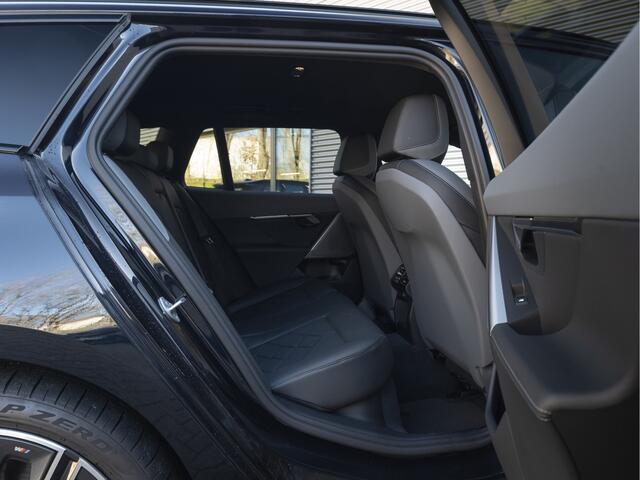 BMW 5-SERIE Touring 540d xDrive M-Sport - Individual Leder - Memoryzetels - Driving Assistant