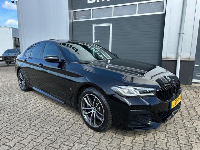 BMW 5-SERIE 530e X-drive High Executive M-Sport bj2021 *Leer *Led *Cruise *