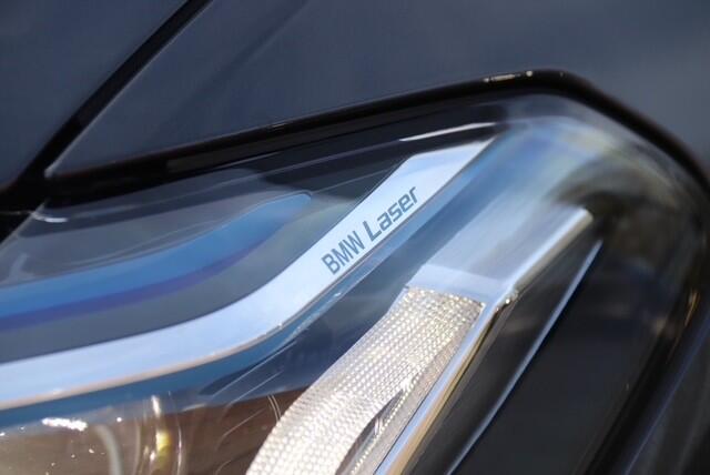 BMW 5-SERIE Touring 530e Business Edition Plus, Carplay, Camera, Laser, Elektr Trekhaak, Memory