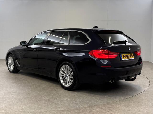 BMW 5-SERIE Touring 520d Executive | Virtual | Clima | Cruise | Navi | LED | Trekhaak | Leder | Parkeersens.