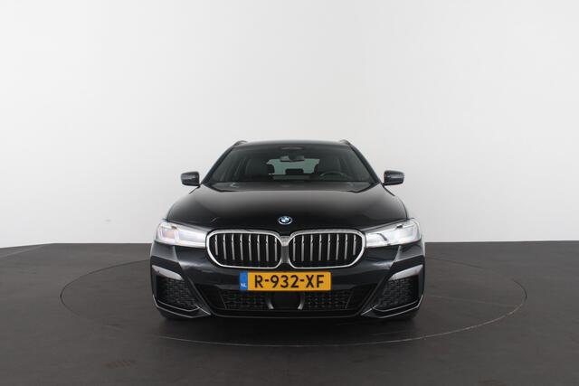 BMW 5-SERIE Touring 530e xDrive High Executive M Sport > Shadow-Line/Driving Assistant Professional