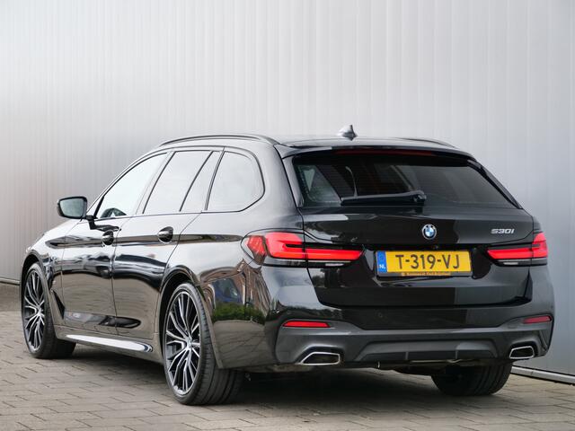 BMW 5-SERIE Touring 530i Business Edition Plus M-pakket / Trekhaak / Memory / Stoelverwarming