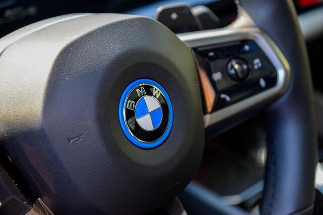 BMW 5-SERIE 530e M Sport Edition | Panorama | H&K | Matrix/Led