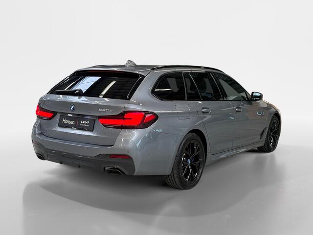 BMW 5-SERIE Touring 530e High Executive I M-Sport I Panoramadak I Shadowline I Leder I Camera