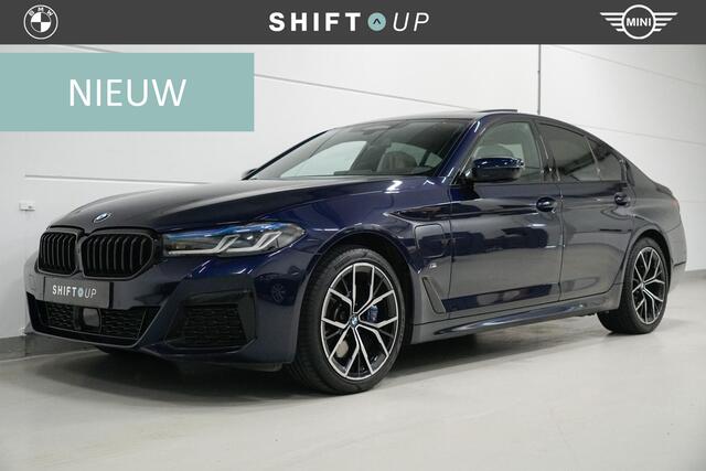 BMW 5-SERIE 530e xDrive M-Sport | Schuifdak | Nappa leder | CoPilot | Laser