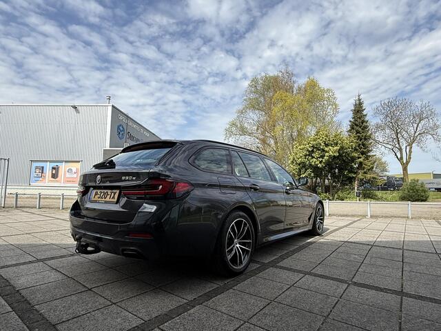 BMW 5-SERIE Touring 530e Aut. M-Sport Plus | BMW Laser | Trekhaak | Camera |