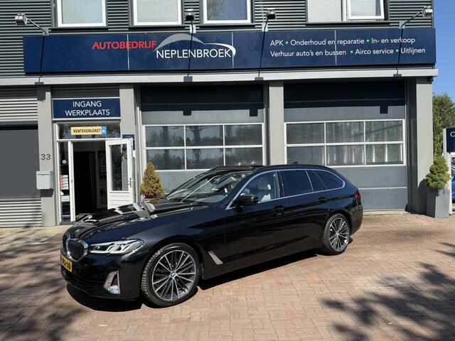 BMW 5-SERIE Touring 520i High Executive | Pano | Leder | 04-2021 98.473 KM