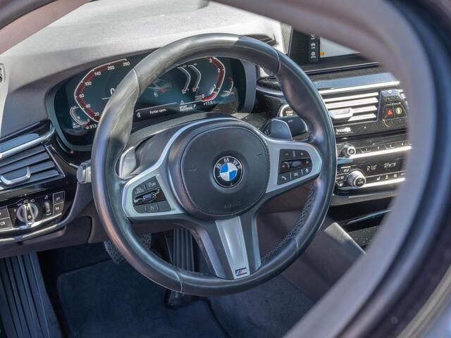 BMW 5-SERIE 520d Corporate Executive | BTW | Sport-Line | Stoelverwarming