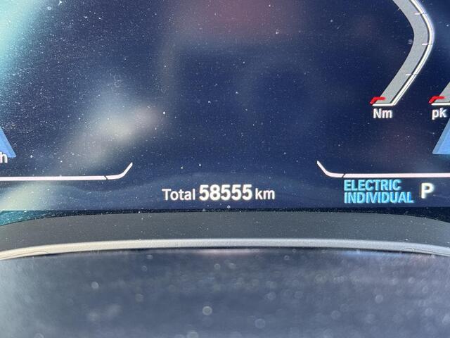 BMW 5-SERIE Touring 530e xDrive Business Edition Plus Pano/Leder/Camera/58dkm...