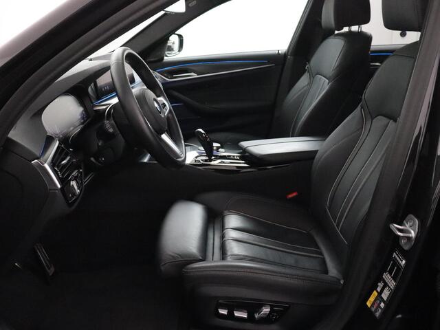 BMW 5-SERIE 520e M-Sport Business Edition Plus, Laser Light, Head-Up, Schuifdak,Harman Kardon, Camera, Leer
