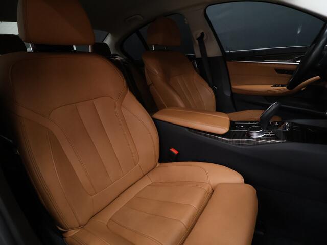 BMW 5-SERIE 530e iPerformance High Executive Edition [HEAD-UP, STOELVENTILATIE, MEMORY SEATS, STOELVERWARMING V+A, CAMERA, PDC 360, VOL LEDER, CRUISE, BLUETOOTH, CLIMATE, NIEUWSTAAT]