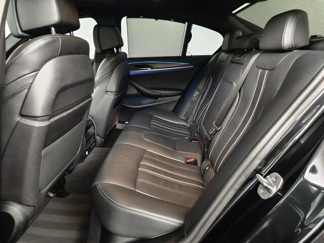 BMW 5-SERIE 530e xDrive High Executive | Apple CarPlay + Android Auto | Schuif / kanteldak |