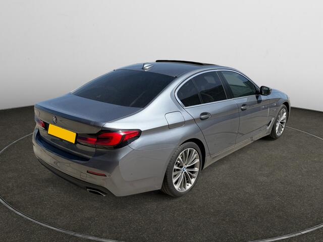 BMW 5-SERIE 520e Business Edition Plus- Laserlight, Schuifdak, Full Memory, Active Cruise, Virtual cockpit