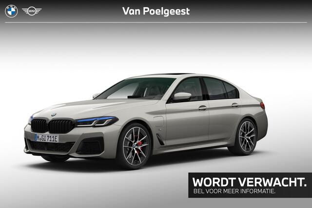 BMW 5-SERIE Sedan 545e xDrive High Executive