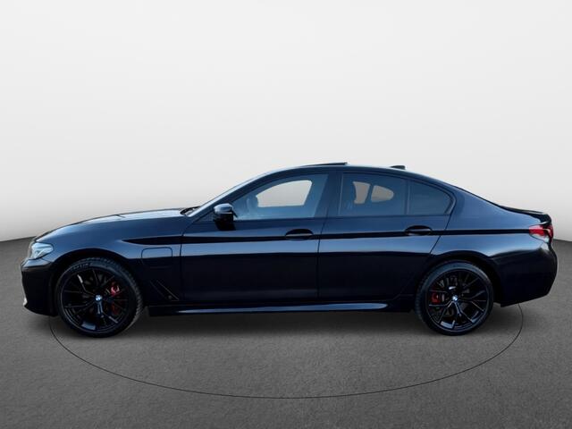 BMW 5-SERIE 545e xDrive High Executive M-pakket | Panoramadak