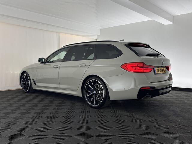 BMW 5-SERIE Touring 530i High Executive M-Sportpack (INCL.BTW) Aut. *PANO | HEAD-UP | LEATHER | TOPVIEW | HARMAN/KARDON | FULL-LED | ADAPTIVE-CRUISE | BLINDSPOT | HEATED-COMFORTSEATS | KEYLESS | DAB | DIGI-COCKPIT | PRIVACY-GLASS | SHIFTPADDLE
